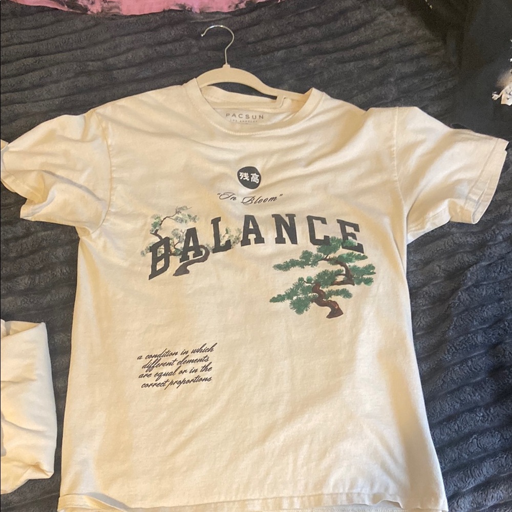 PacSun Cream Graphic men’s T-Shirt